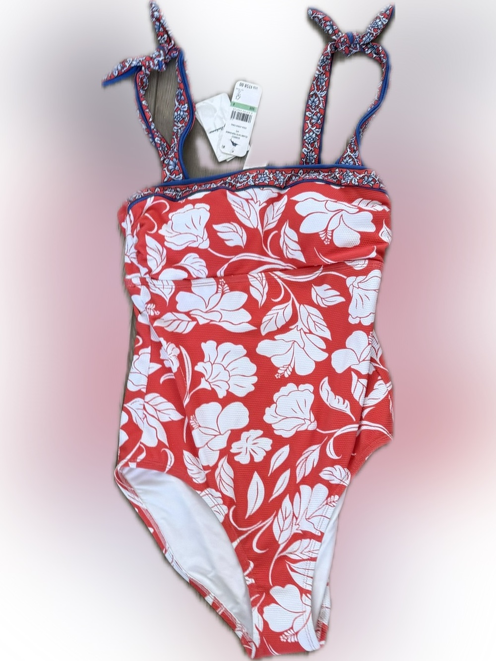 Tommy Bahama, NWTs Red Floral One-Piece Swimsuit with Blue Trim size 8 - Picture 5 of 6
